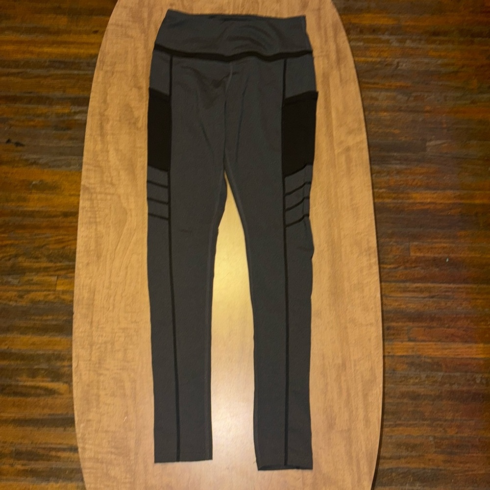 black and grey leggings